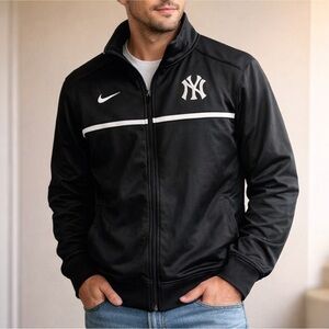Nike Black and White Men's NY Yankees Lightweight Bomber Jacket